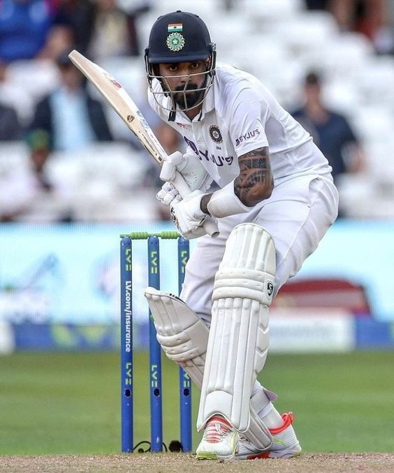 KL Rahul batting against England